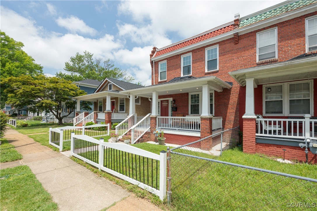 742 Arnold Ave