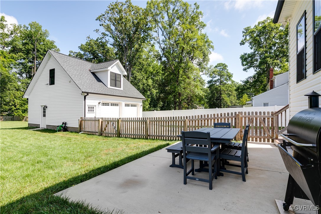 1504 Michaels Rd