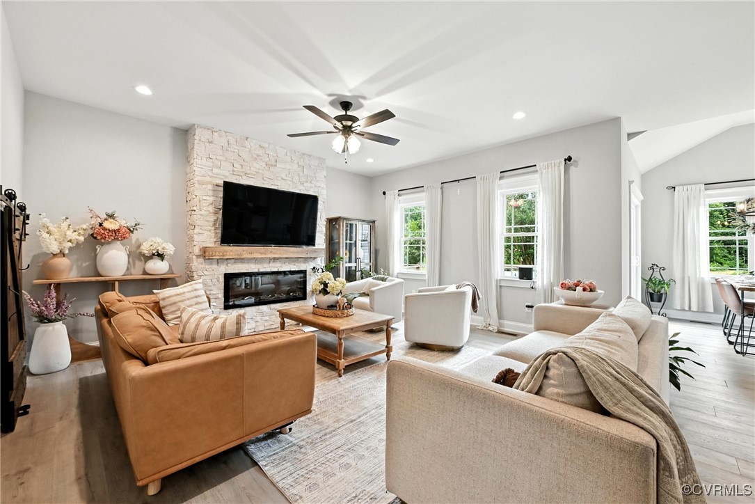 12919 Penny Ln