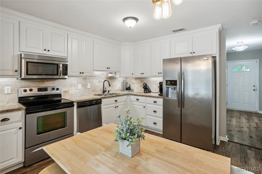7117 Deer Thicket Dr