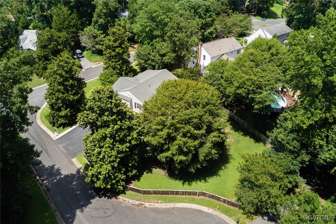 7117 Deer Thicket Dr