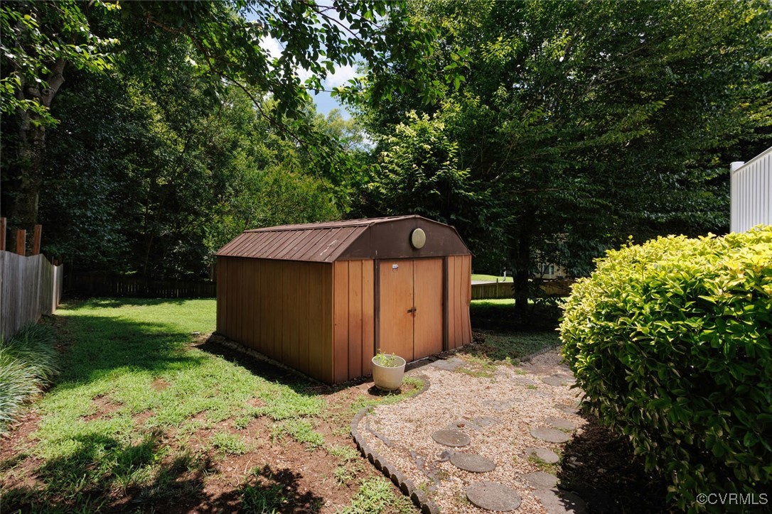 7117 Deer Thicket Dr