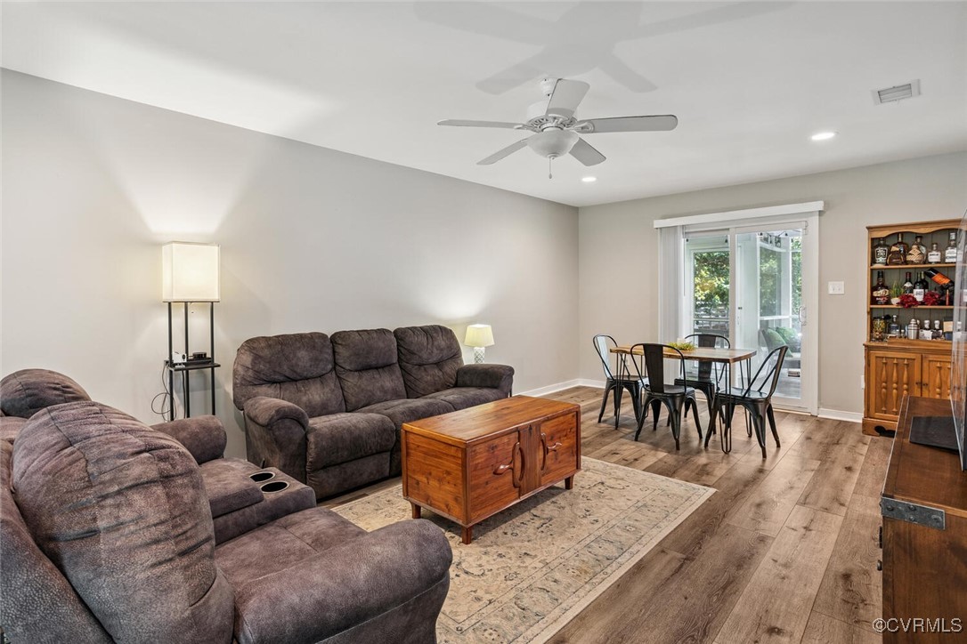7117 Deer Thicket Dr