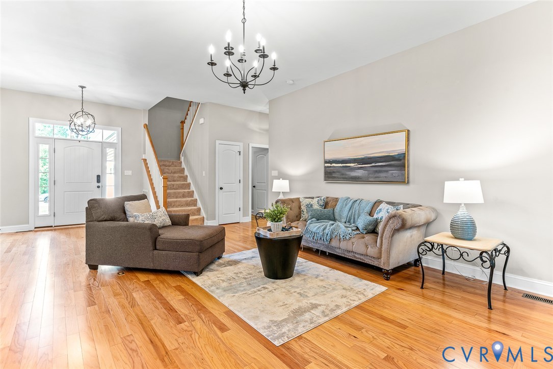 5419 Cabretta Dr