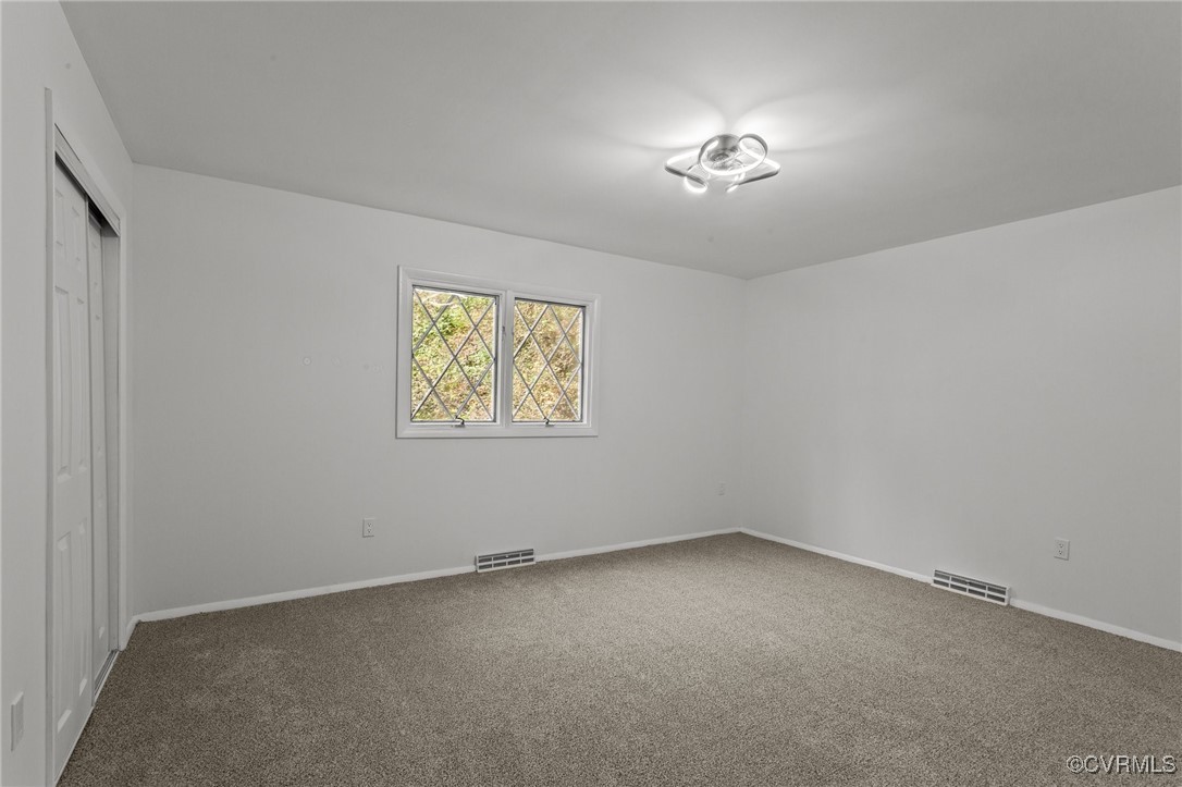 4560 E Williamsburg Rd