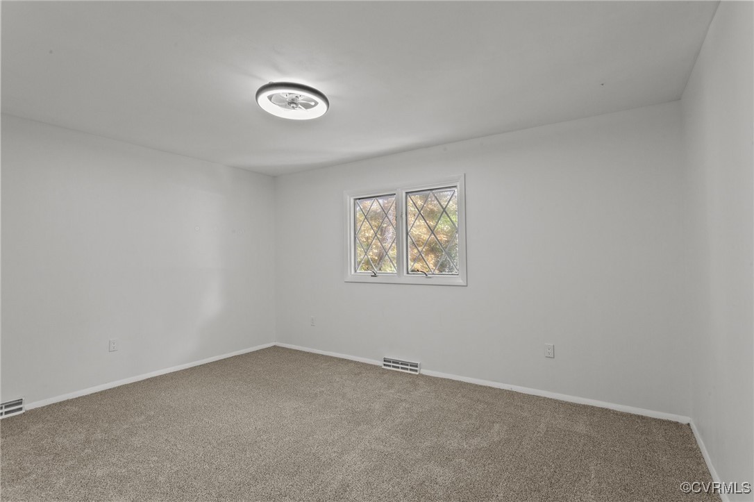 4560 E Williamsburg Rd