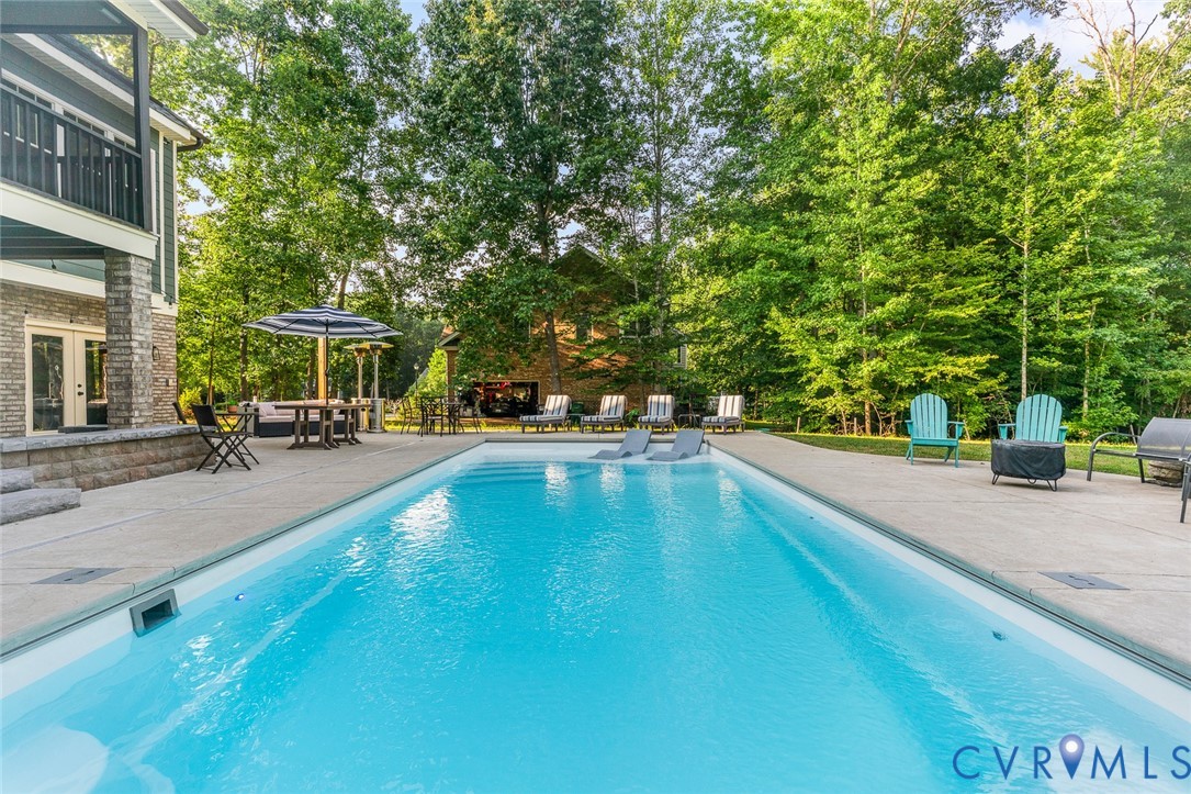 4439 Lake Summer Ct