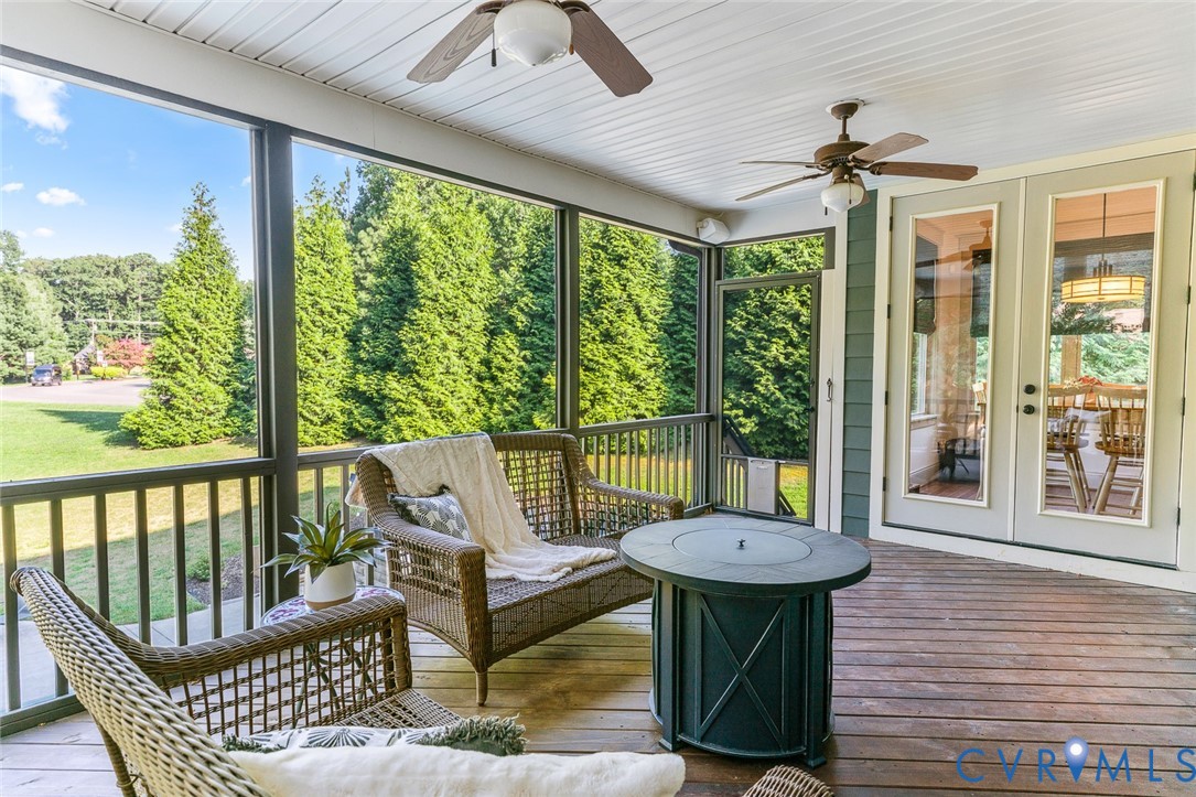 4439 Lake Summer Ct