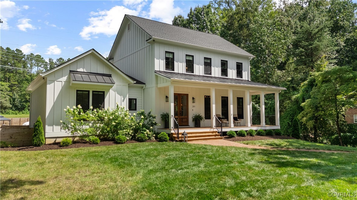 311 Berwickshire Dr