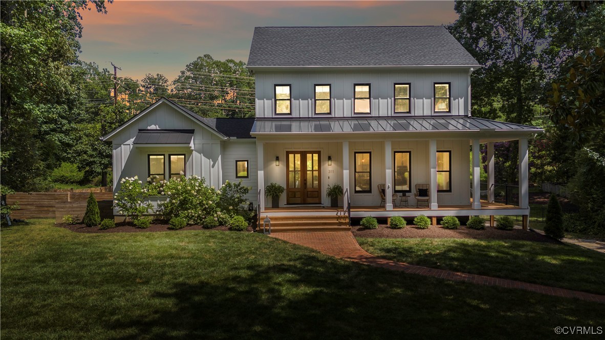 311 Berwickshire Dr