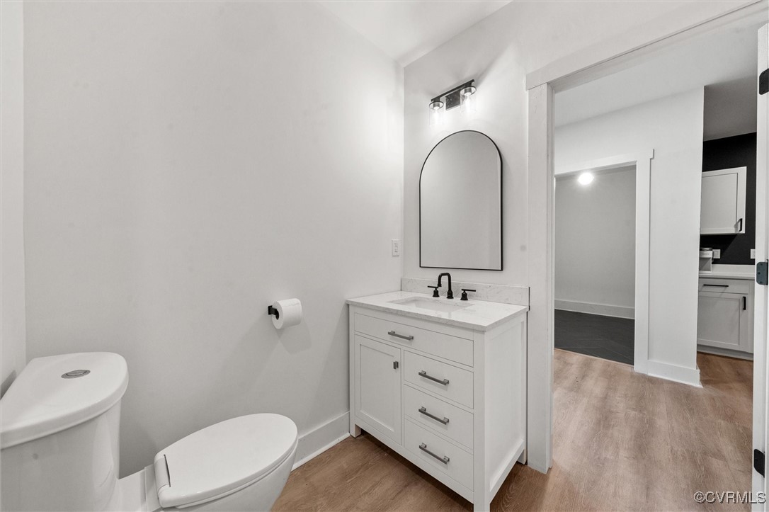 311 Berwickshire Dr