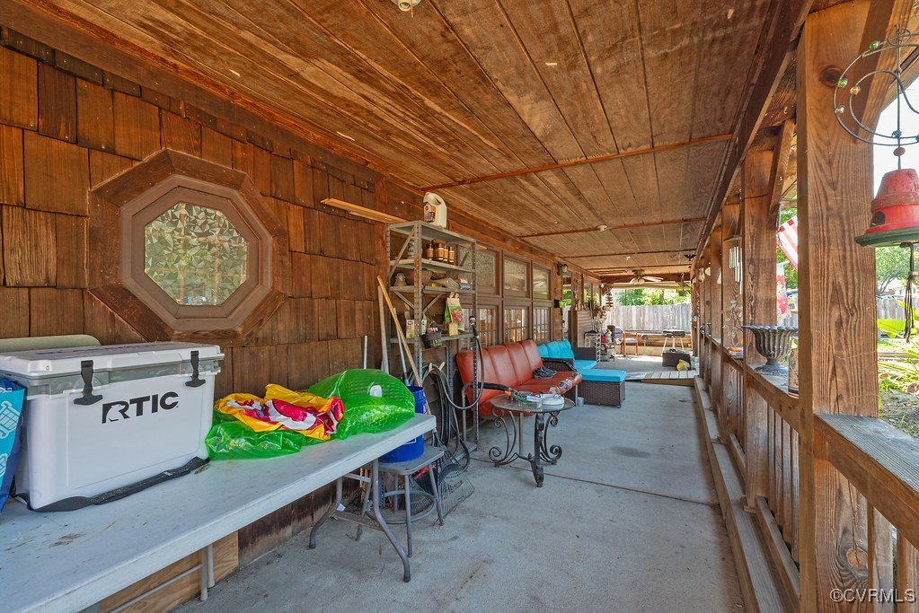 6006 Indigo Rd