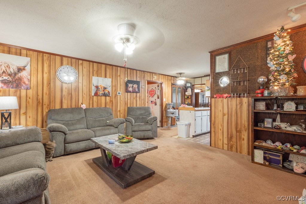 6006 Indigo Rd