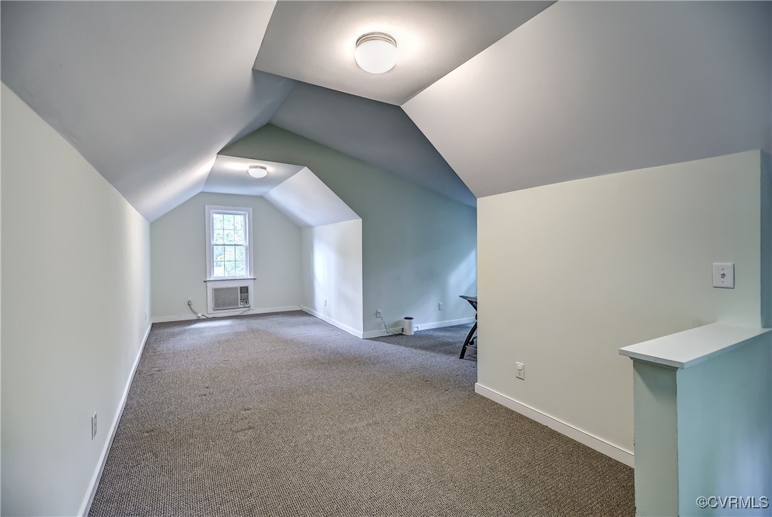 10306 Windbluff Dr