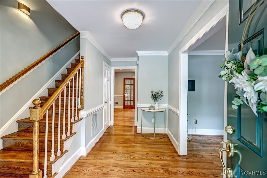 10306 Windbluff Dr