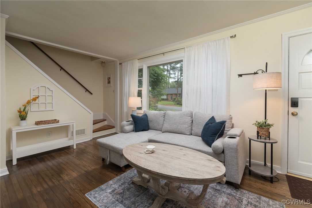 1202 Beverly Dr