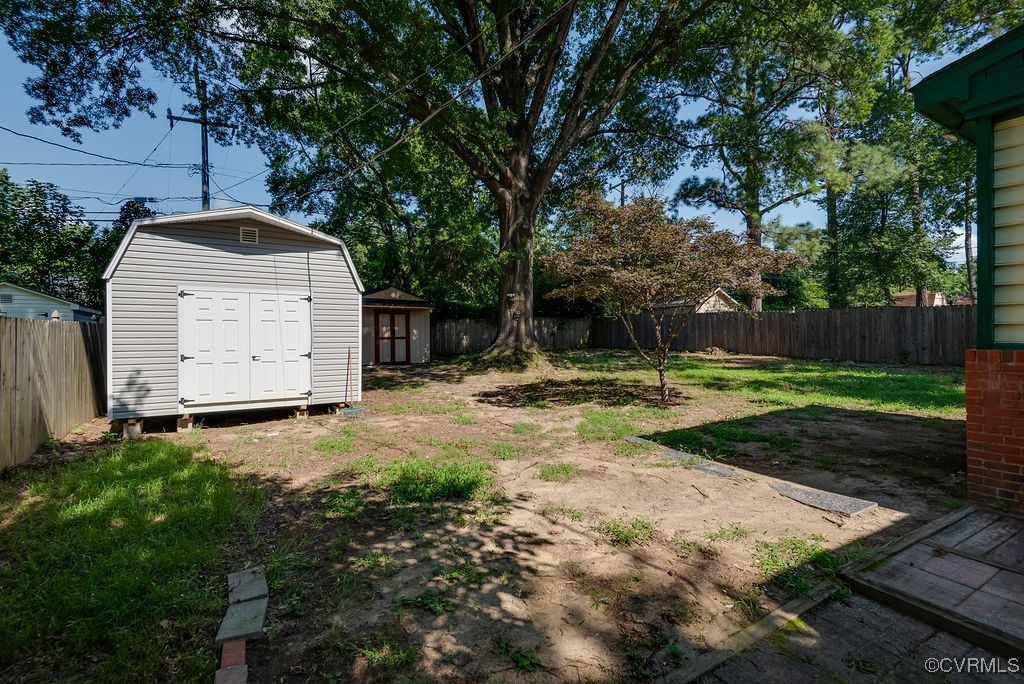1202 Beverly Dr
