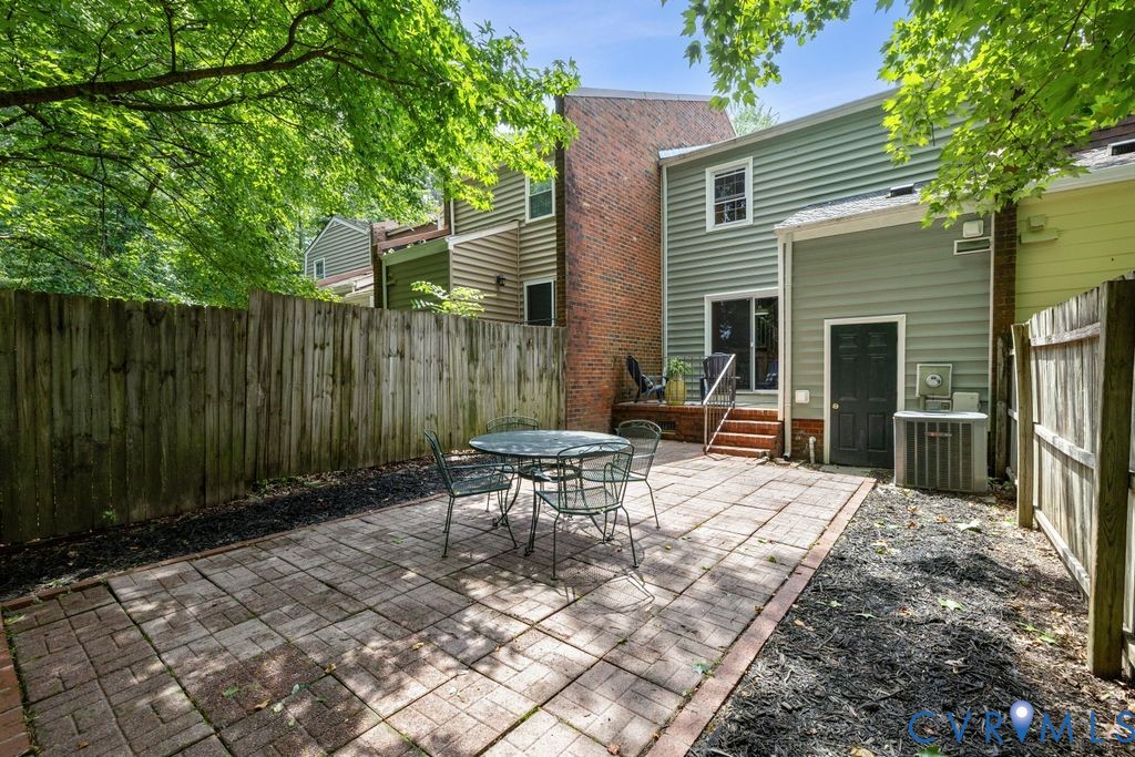 31 Huneycutt Dr