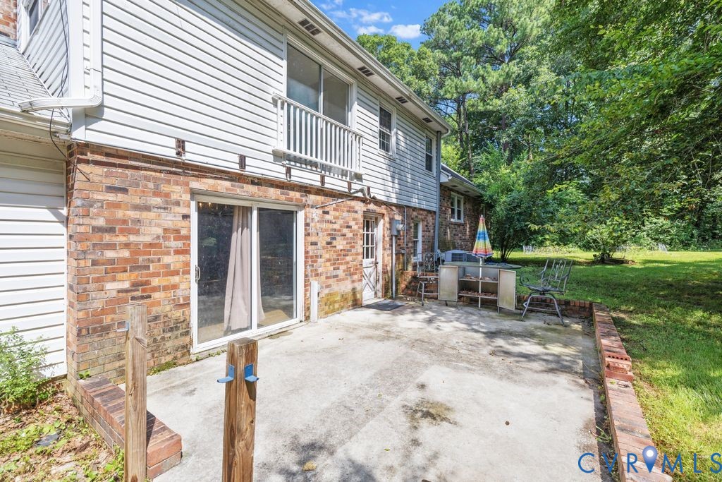 16064 Binns Rd