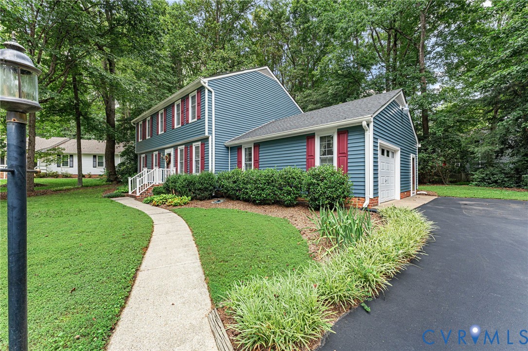 8100 Elmart Ct