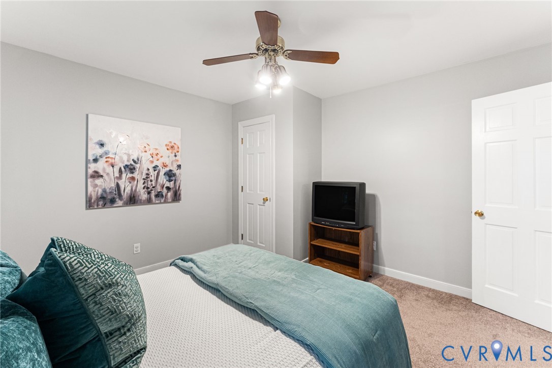 8100 Elmart Ct