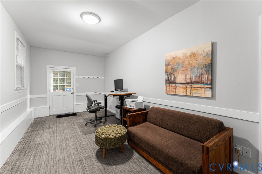 8100 Elmart Ct