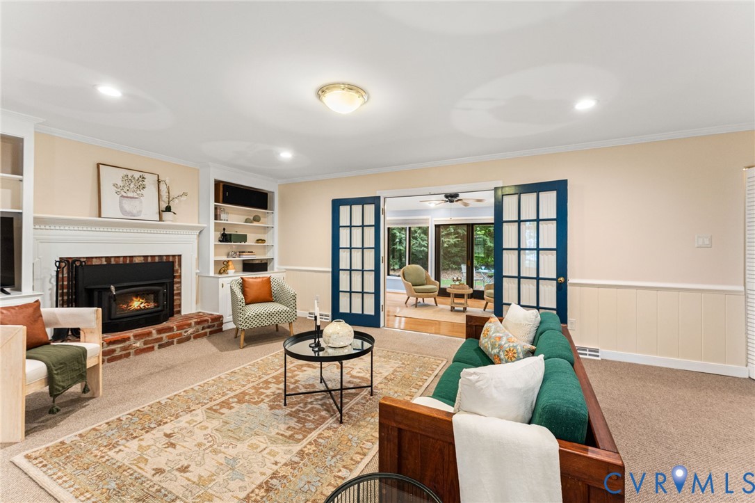 8100 Elmart Ct