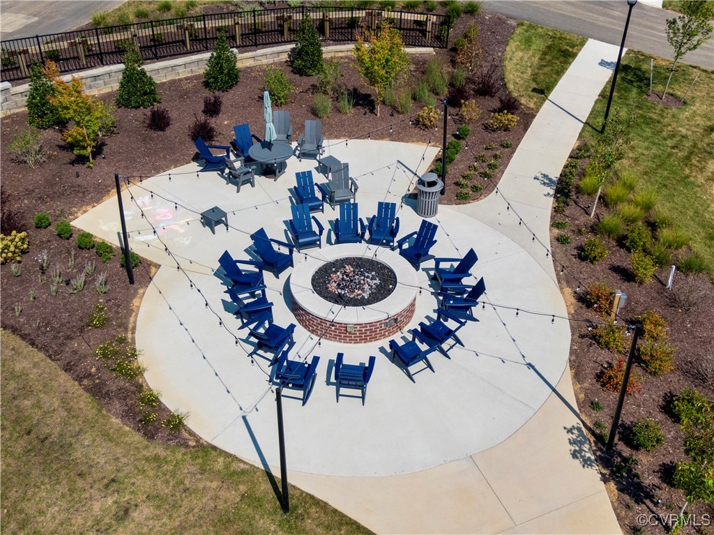13206 Garland Ln