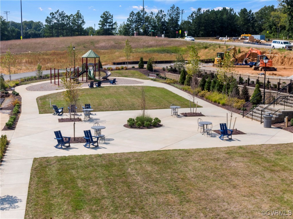13206 Garland Ln