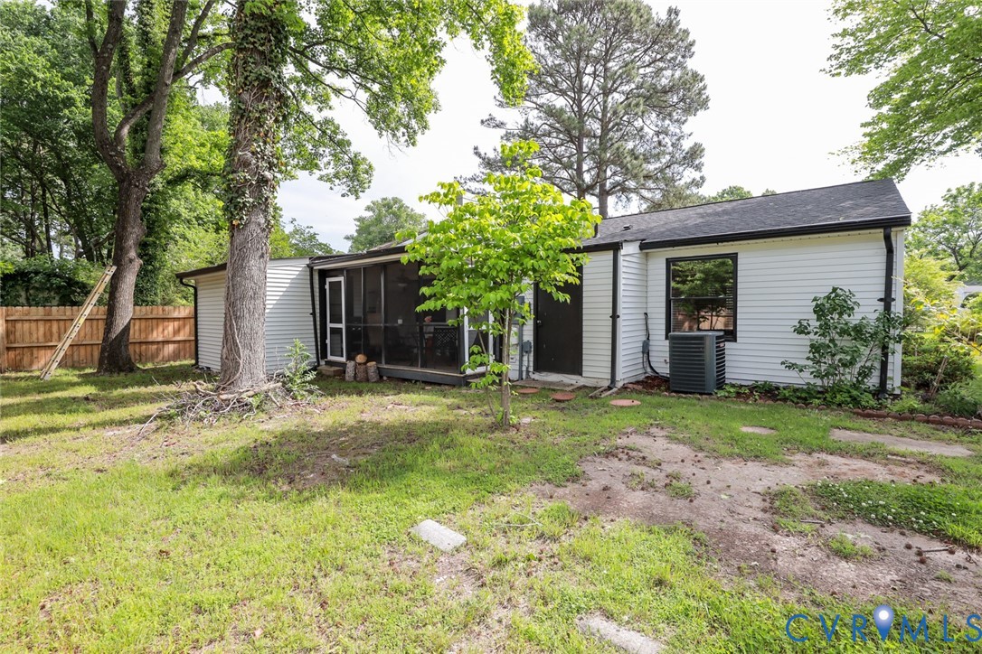 7448 Orchardhill