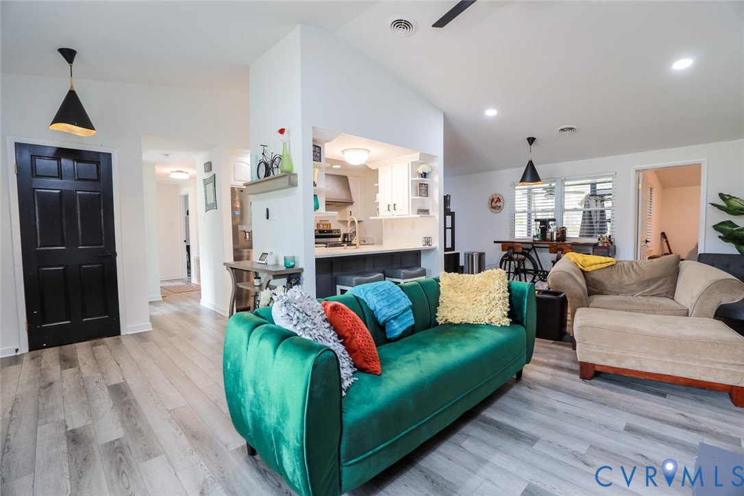 7448 Orchardhill