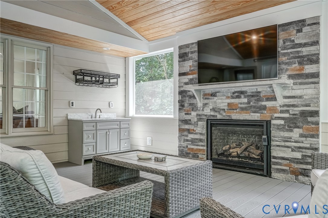 2306 Founders Bridge Rd