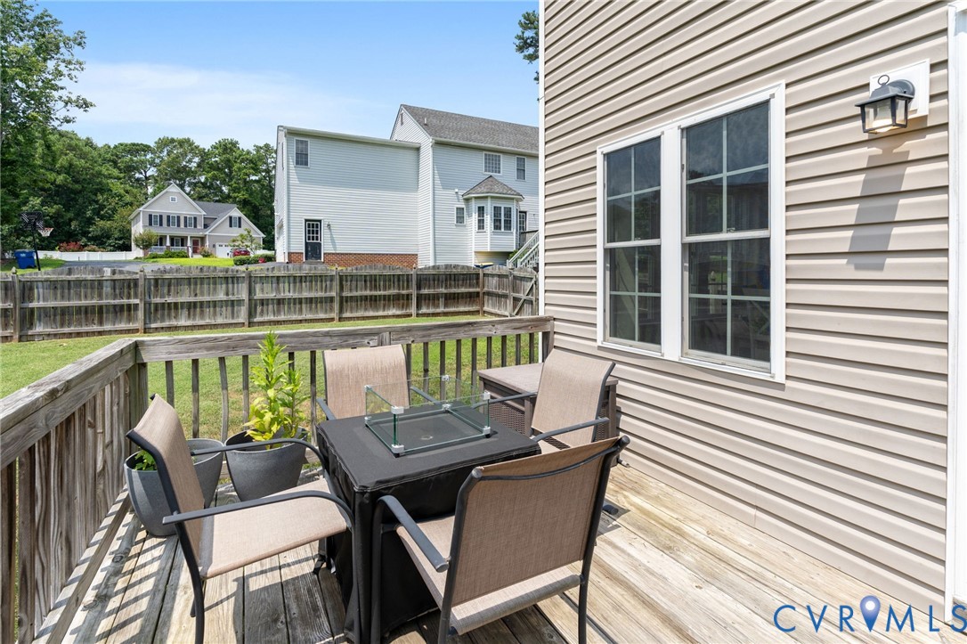 11907 Tadley Ct