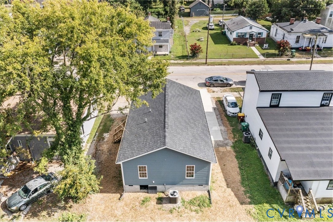 1117 Farmer St