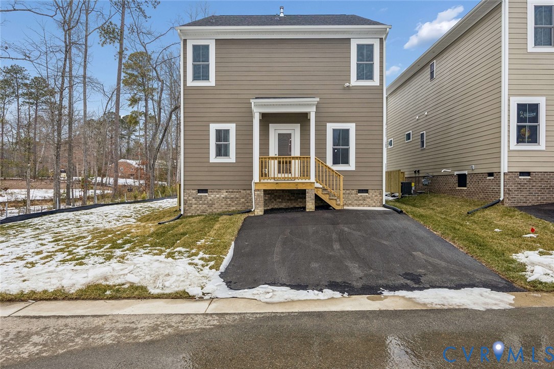 16218 Dogwood Tree Ct