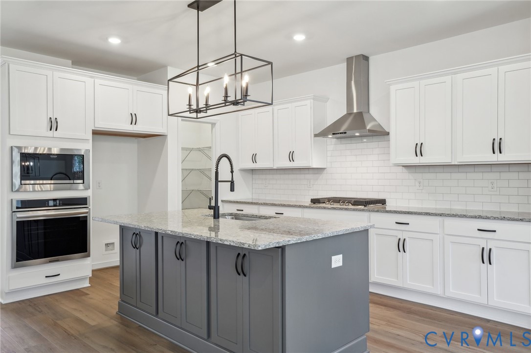 16218 Dogwood Tree Ct