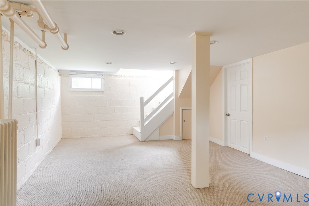 3967 Fauquier Ave
