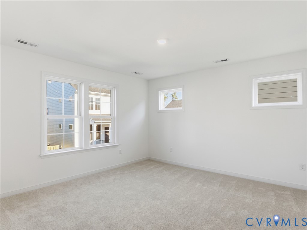 16206 Dogwood Tree Ct