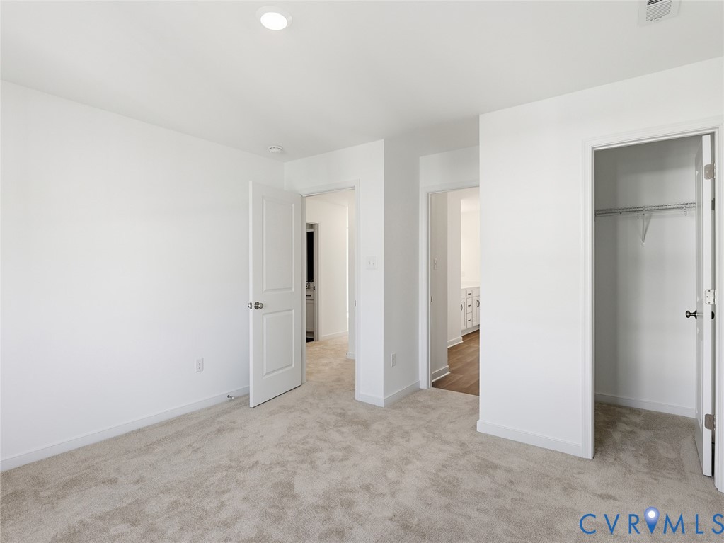 16200 Dogwood Tree Ct