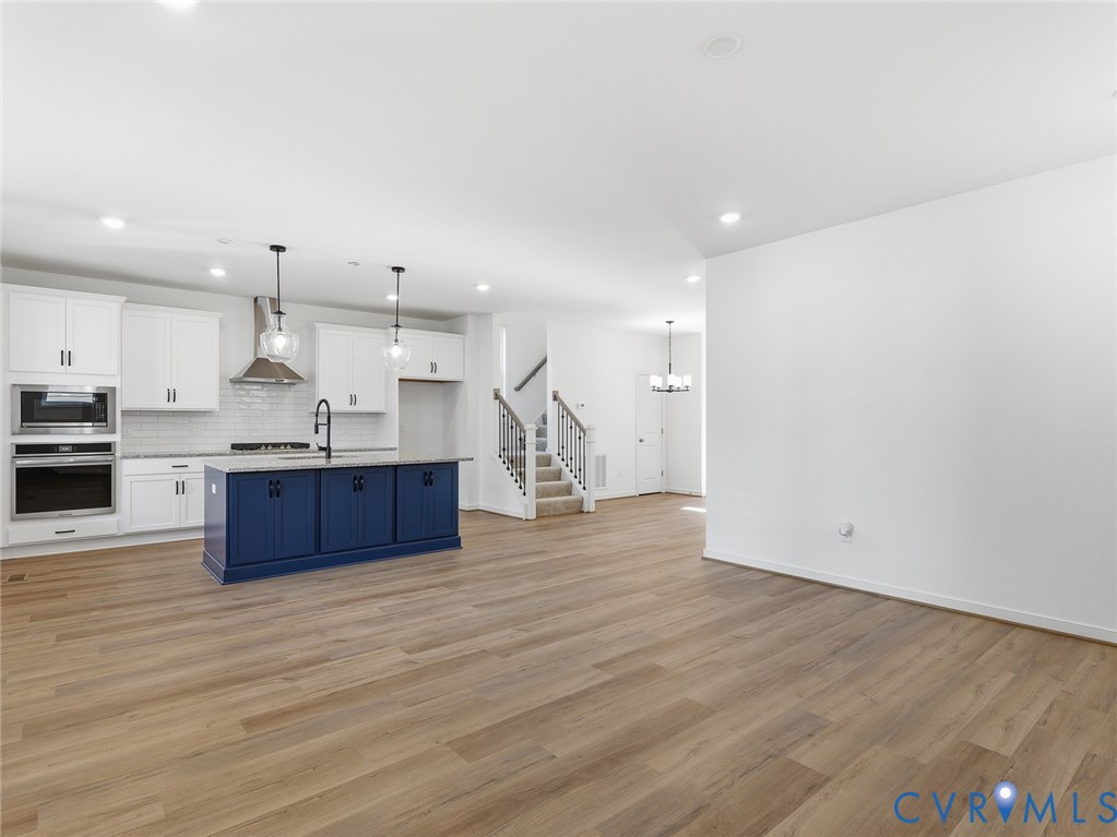 16200 Dogwood Tree Ct