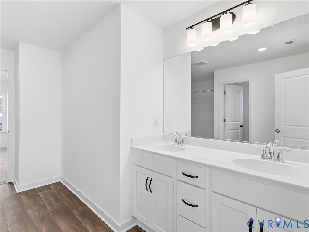 16200 Dogwood Tree Ct