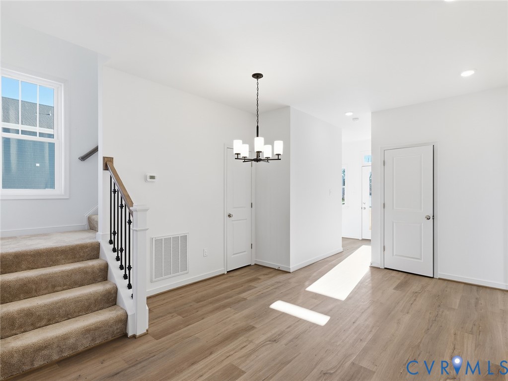 16200 Dogwood Tree Ct