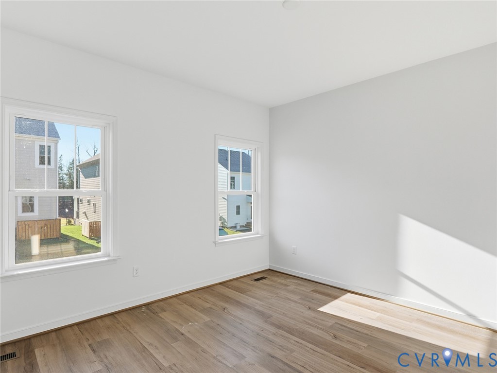 16200 Dogwood Tree Ct