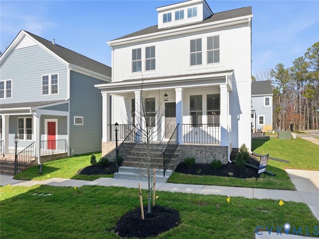 16203 White Oak Tree Ct