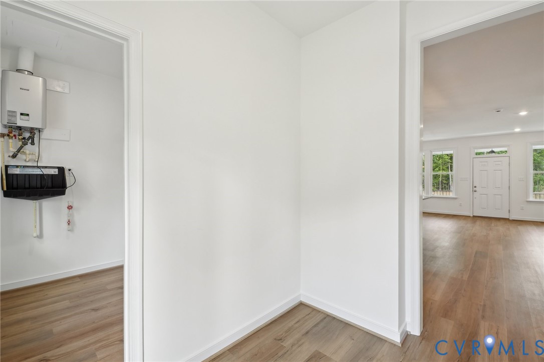 16203 White Oak Tree Ct