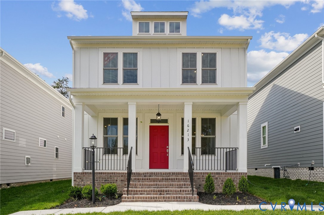 16203 White Oak Tree Ct