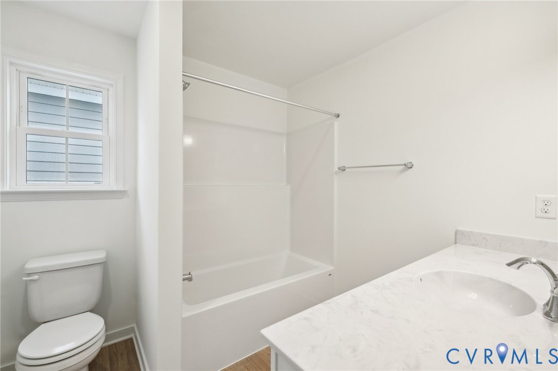 16203 White Oak Tree Ct