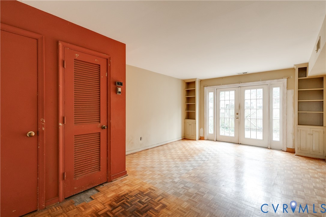 305 N Hamilton St Unit#G