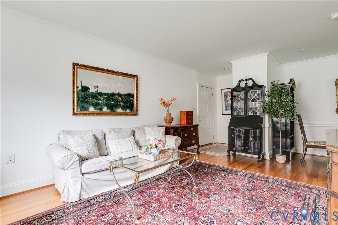 56 E Lock Ln Unit#U1