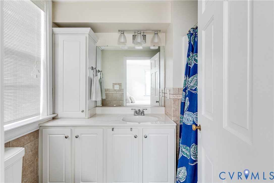 56 E Lock Ln Unit#U1